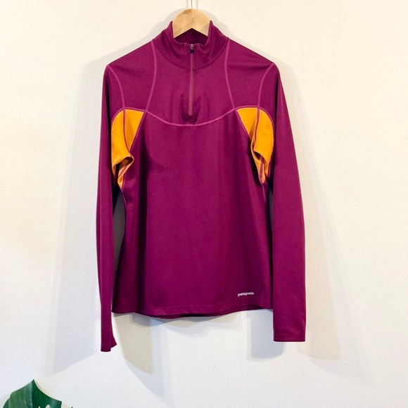 Patagonia Women’s Long-Sleeved Runshade 1/4 Zip Magenta Light Weight Top Sz Larg - Picture 2 of 5